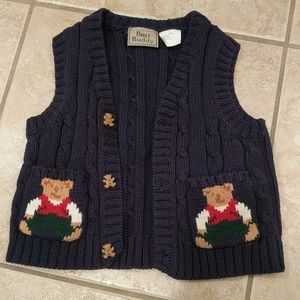Knit bear vest with bear buttons detail